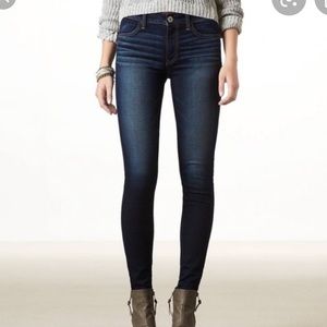American Eagle Dark Wash Skinny Jeans